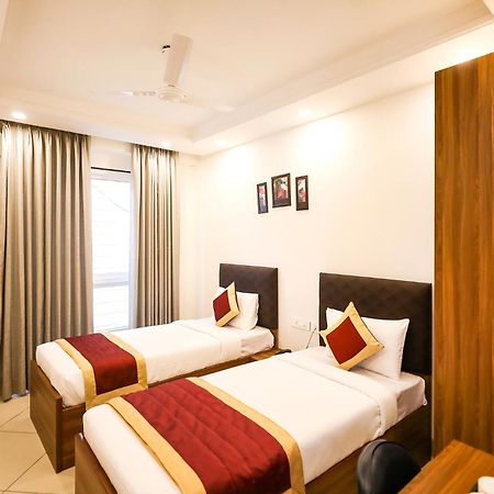Fabhotel La Paz Stay B&B New Delhi Exterior photo