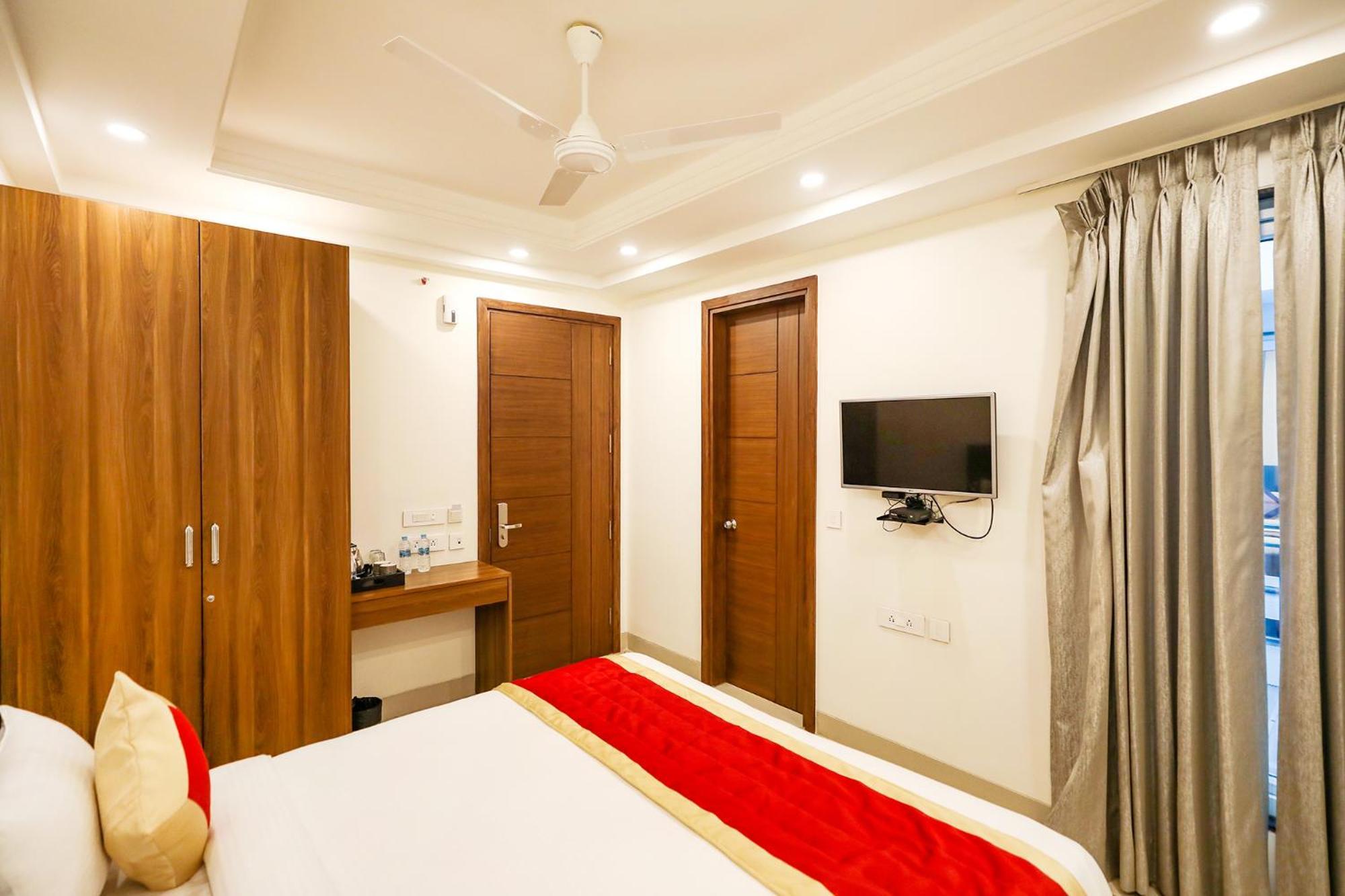 Fabhotel La Paz Stay B&B New Delhi Exterior photo